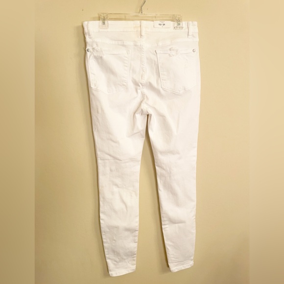 Judy Blue Mid-Rise Skinny Destroyed Jeans 82280 - Picture 6 of 10